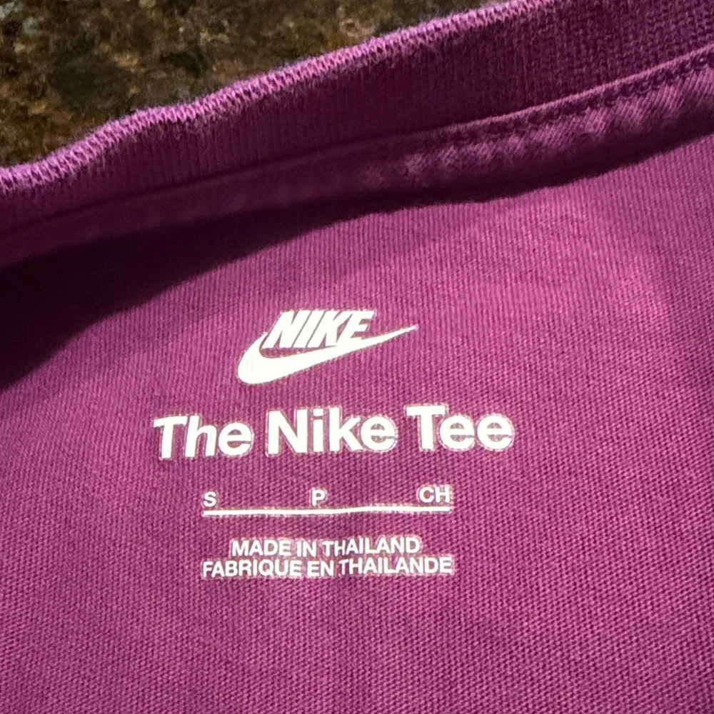 Nike Purple Tee with White Slogan Size Small